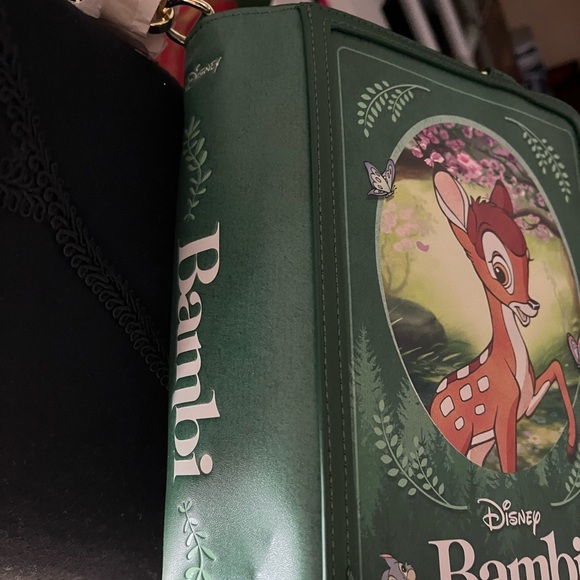 Disney Bambi lounge fly bag great bag for all Bambi lovers new with tags - Picture 7 of 11